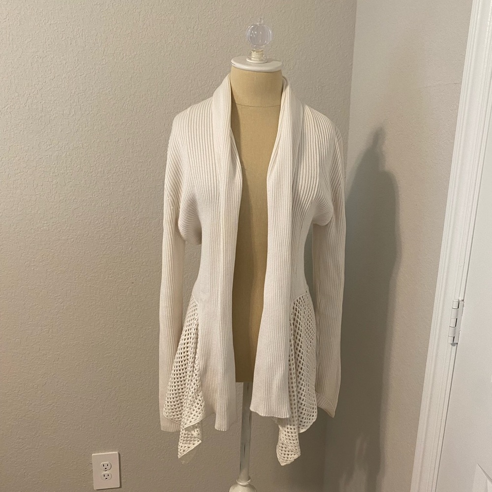 Per Se White Cardigan